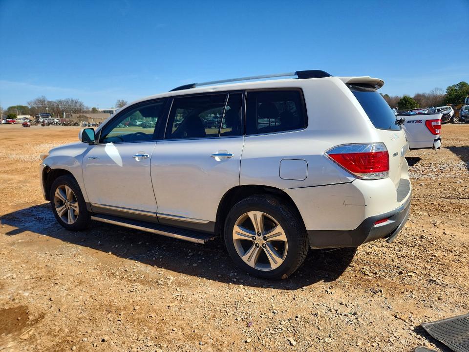 Photo 2 from auction – 2012 TOYOTA HIGHLANDER with VIN 5TDDK3EH0CS138764