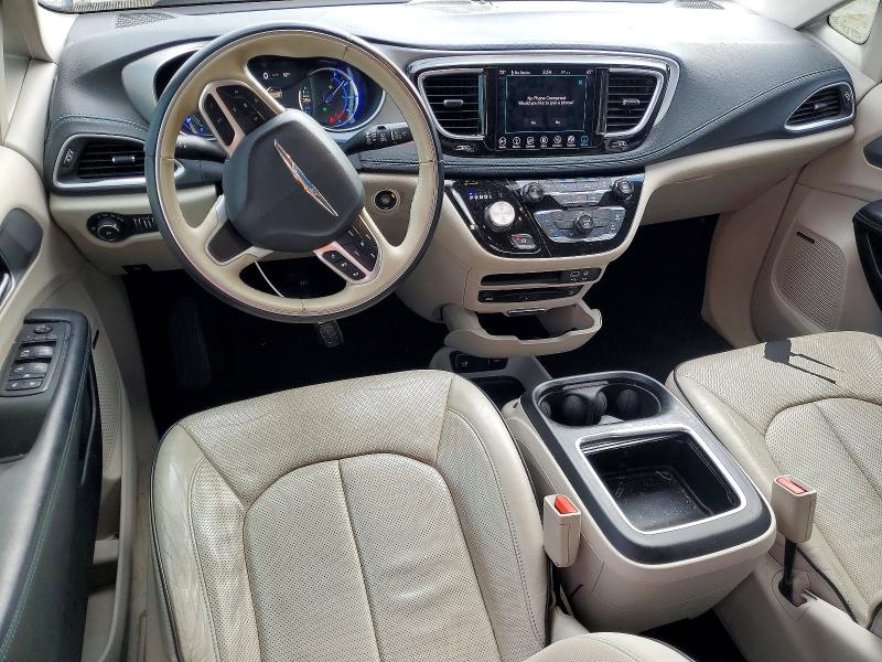 Photo 8 from auction – 2018 CHRYSLER PACIFICA H with VIN 2C4RC1N71JR145100