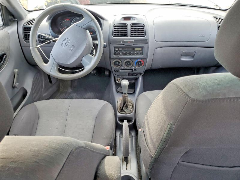 Photo 8 from auction – 2005 HYUNDAI ACCENT with VIN KMHCG45C85U586283