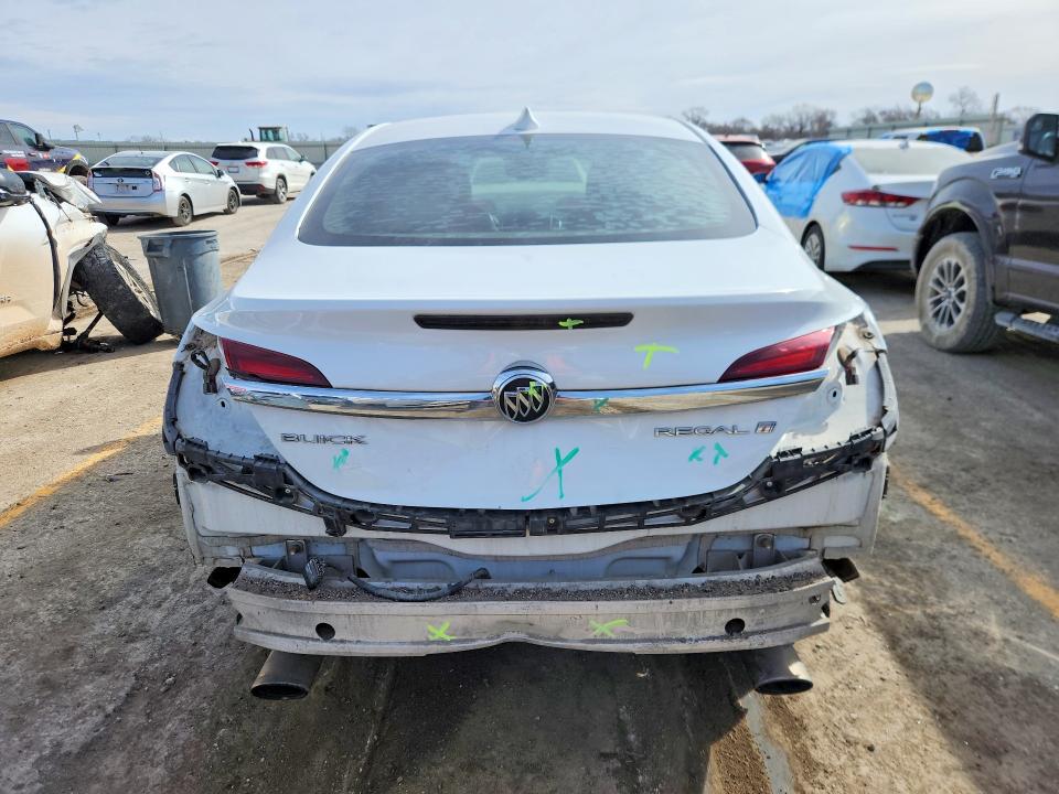 Photo 6 from auction – 2015 BUICK REGAL with VIN 2G4GK5EX7F9246582
