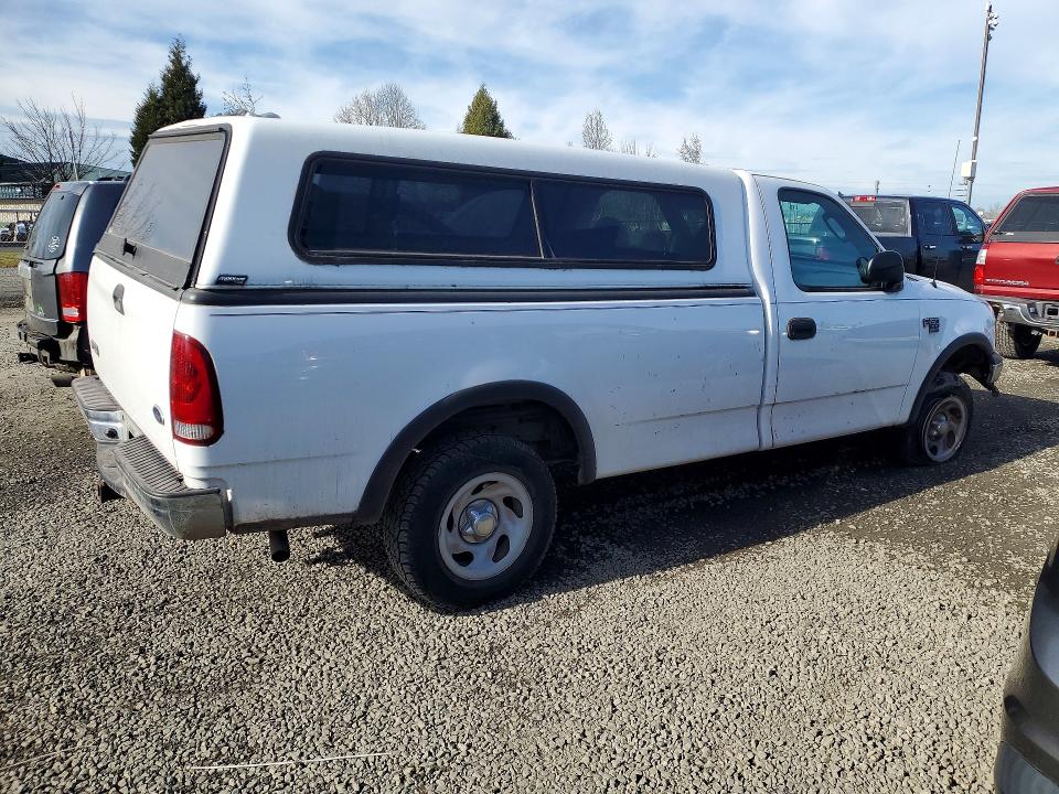 Photo 3 from auction – 2003 FORD F150 with VIN 2FTRF18LX3CA16147