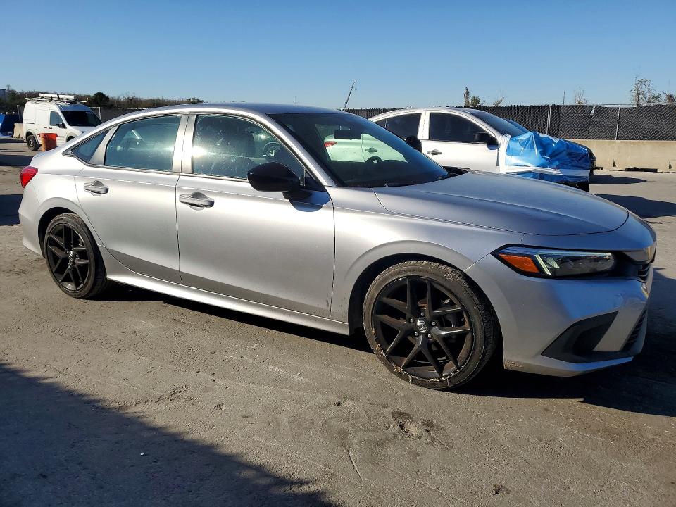 Photo 4 from auction – 2024 HONDA CIVIC with VIN 2HGFE2F56RH575109
