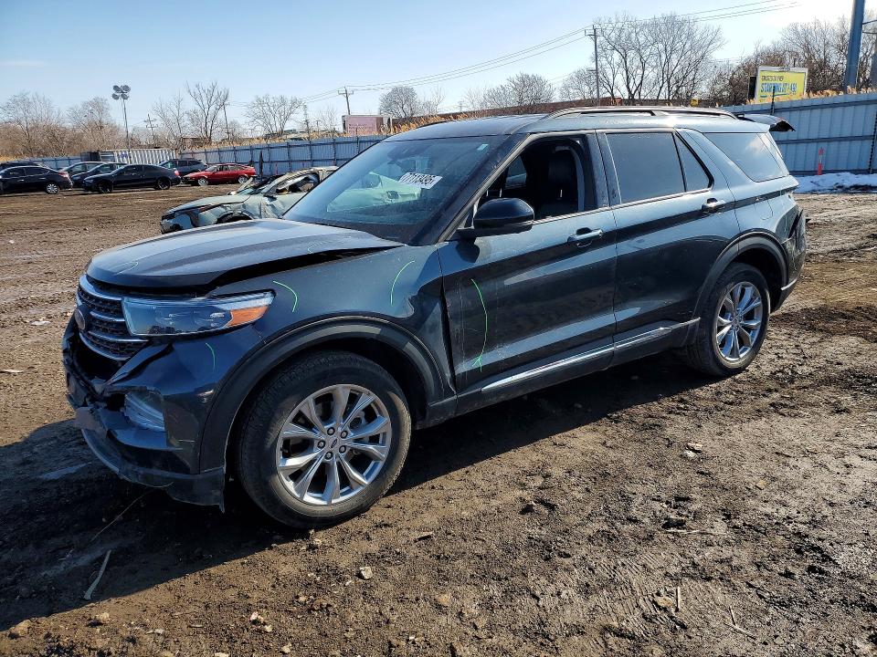 FORD EXPLORER 2022 with VIN 1FMSK8DH0NGC13137 - Photo from auction