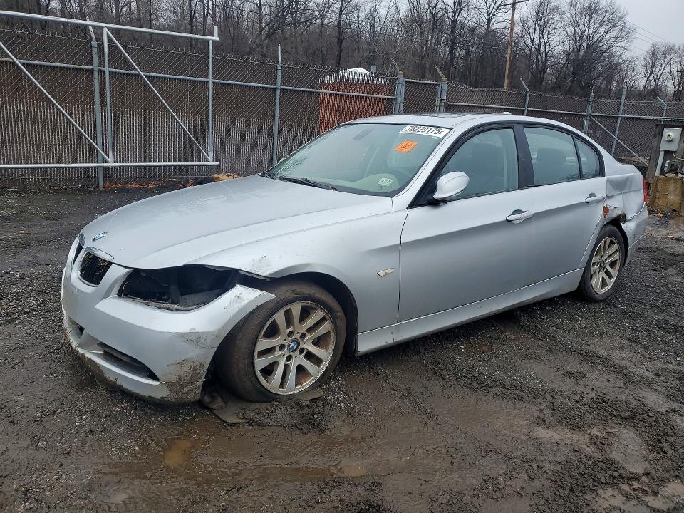 BMW 325 2006 with VIN WBAVB13576KX42841 - Photo from auction