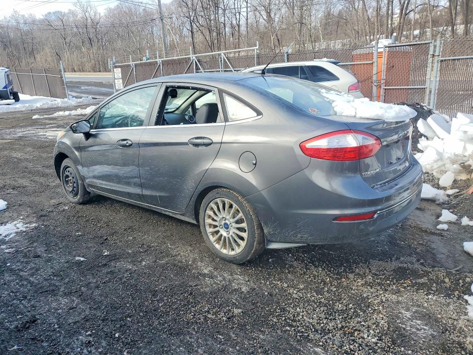 Photo 2 from auction – 2015 FORD FIESTA TIT with VIN 3FADP4CJ7FM110323