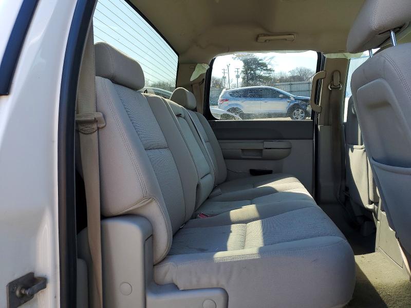 Photo 10 from auction – 2010 GMC SIERRA K15 with VIN 3GTRKVE30AG165934