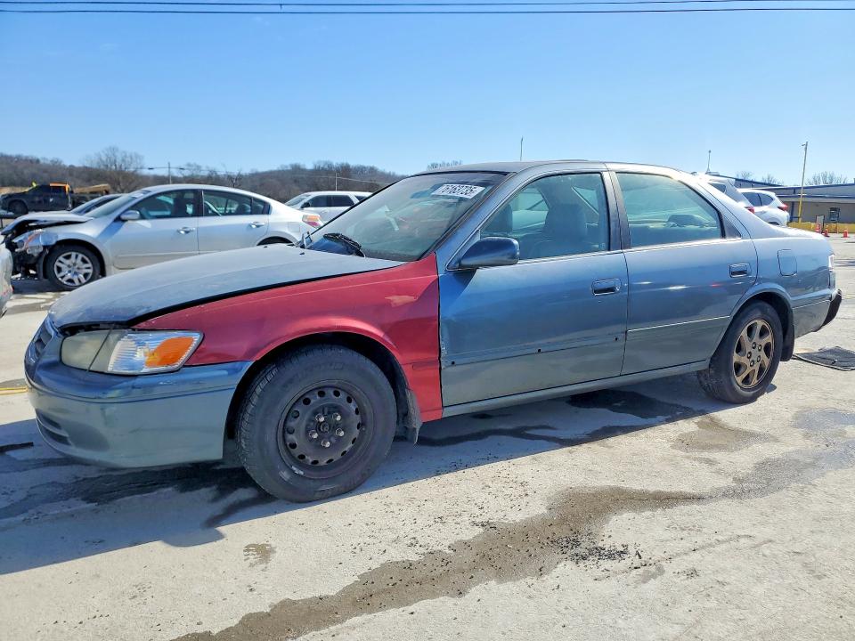 Photo 1 from auction – 2000 TOYOTA CAMRY CE with VIN JT2BG22K9Y0392432