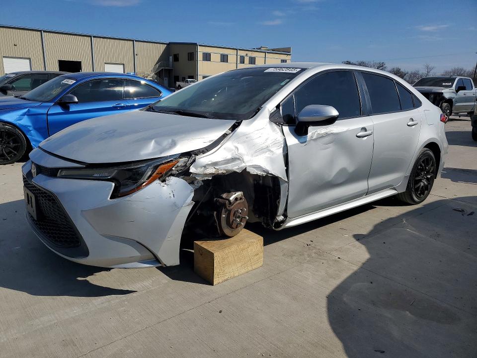 TOYOTA COROLLA 2021 with VIN 5YFEPMAE3MP155978 - Photo from auction