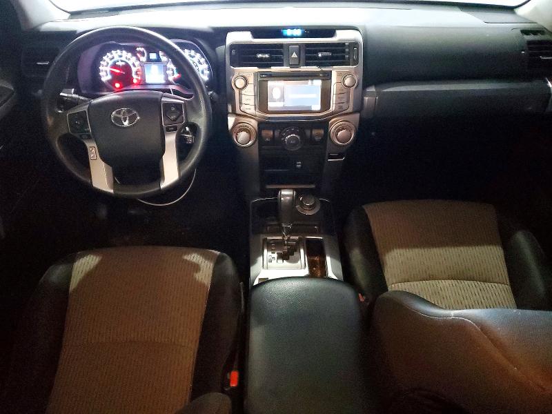 Photo 8 from auction – 2019 TOYOTA 4RUNNER with VIN JTEBU5JR2K5619790