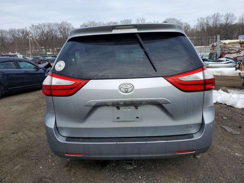 Photo 6 from auction – 2015 TOYOTA SIENNA with VIN 5TDKK3DC6FS673163