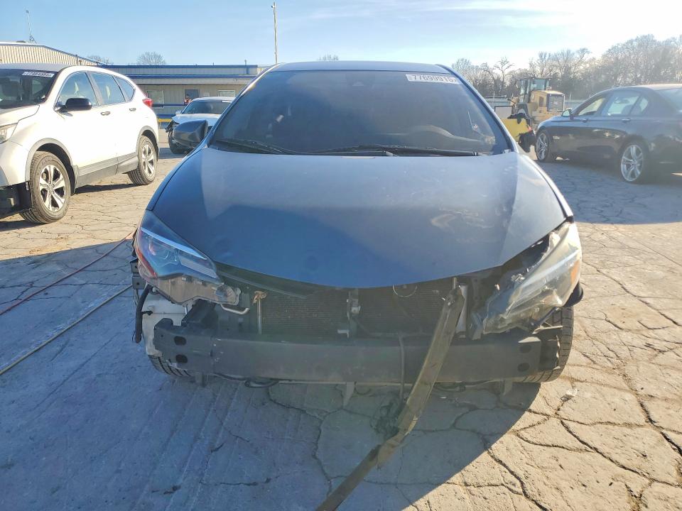 Photo 5 from auction – 2018 TOYOTA COROLLA with VIN 2T1BURHE1JC088873