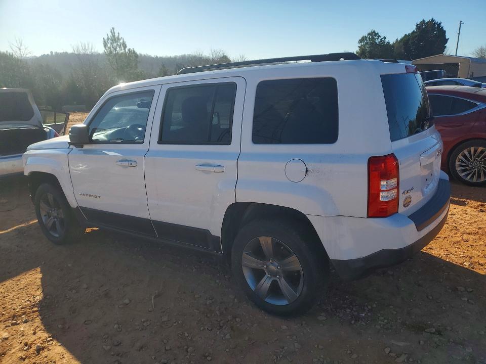 Photo 2 from auction – 2015 JEEP PATRIOT LA with VIN 1C4NJRFB4FD270401