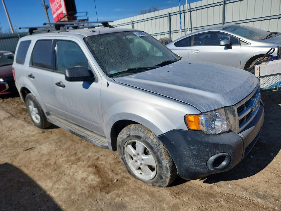 Photo 4 from auction – 2012 FORD ESCAPE with VIN 1FMCU0DG6CKC85283