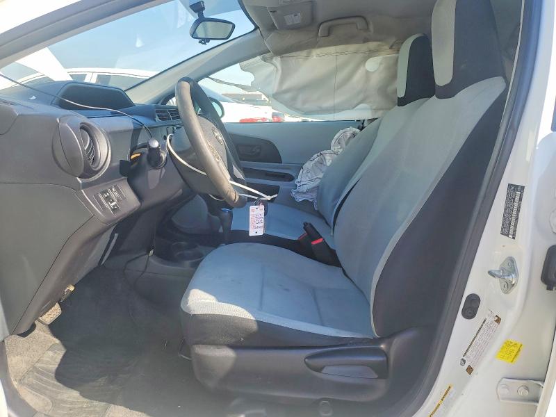 Photo 7 from auction – 2013 TOYOTA PRIUS C with VIN JTDKDTB33D1550587