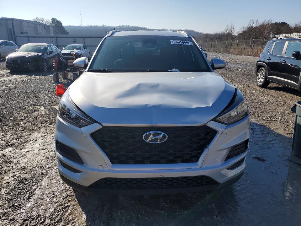 Photo 5 from auction – 2019 HYUNDAI TUCSON LIM with VIN KM8J33A41KU019291