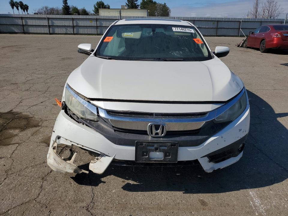 Photo 5 from auction – 2016 HONDA CIVIC with VIN 19XFC1F76GE209594