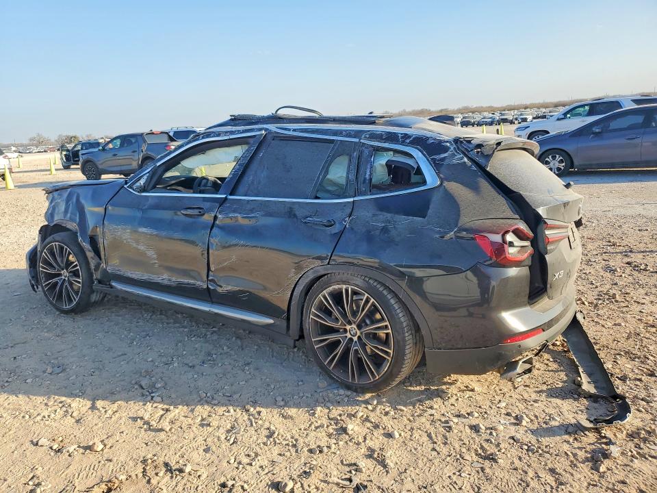Photo 2 from auction – 2023 BMW X3 with VIN 5UX43DP0XP9R72800