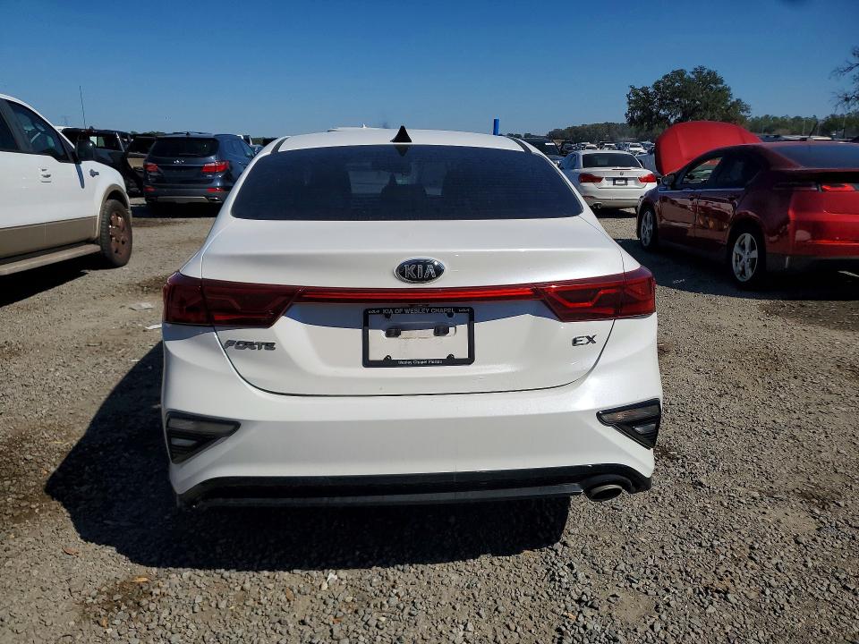 Photo 6 from auction – 2019 KIA FORTE with VIN 3KPF54AD7KE032569