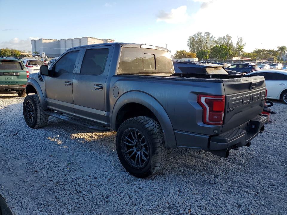 Photo 2 from auction – 2018 FORD F150 with VIN 1FTFW1RG6JFB63801