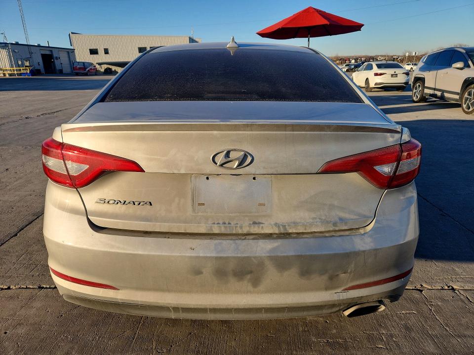 Photo 6 from auction – 2015 HYUNDAI SONATA with VIN 5NPE24AF2FH210427