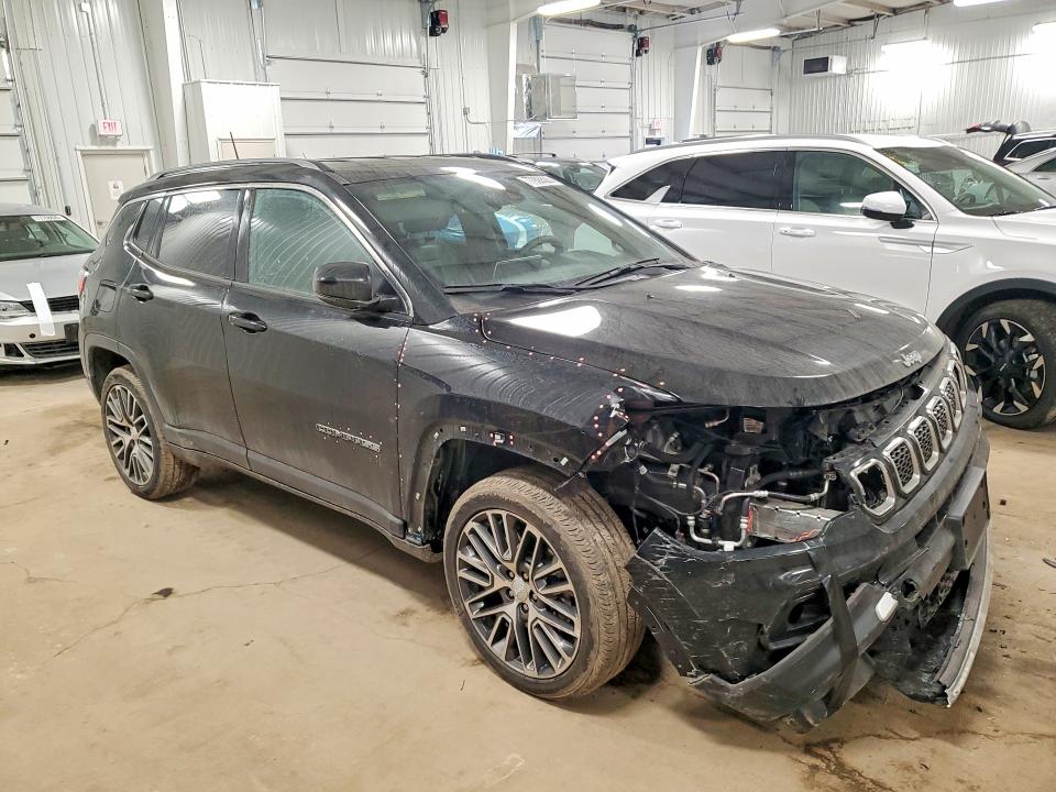 Photo 4 from auction – 2023 JEEP COMPASS with VIN 3C4NJDCNXPT527235