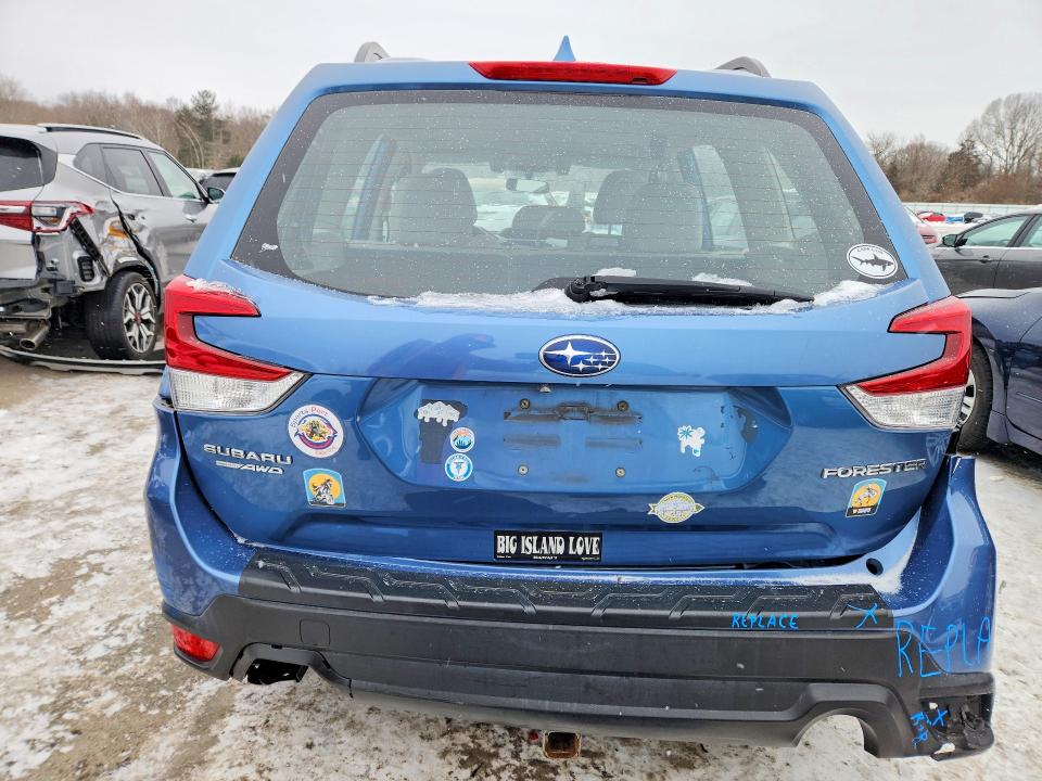 Photo 6 from auction – 2019 SUBARU FORESTER with VIN JF2SKACC8KH573247