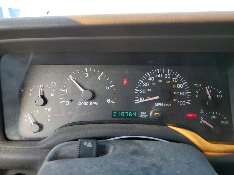 Photo 9 from auction – 2001 JEEP CHEROKEE S with VIN 1J4FT47S91L572520