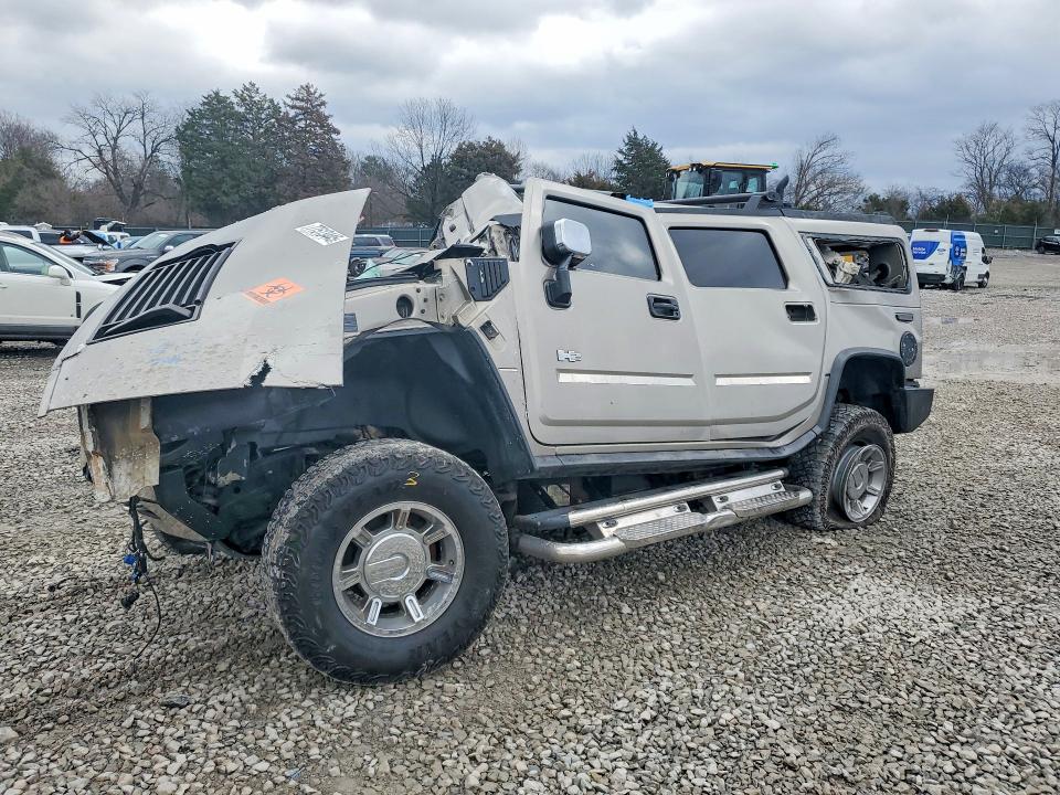 HUMMER H2 2003 with VIN 5GRGN23U73H146121 - Photo from auction