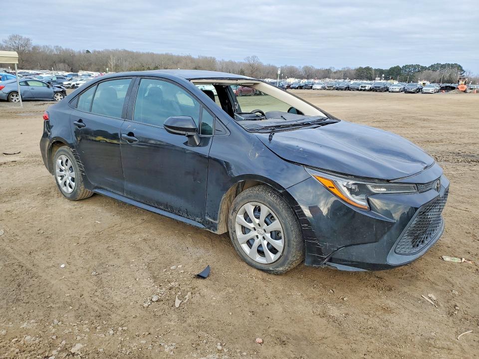 Photo 4 from auction – 2021 TOYOTA COROLLA with VIN 5YFEPMAE5MP172393