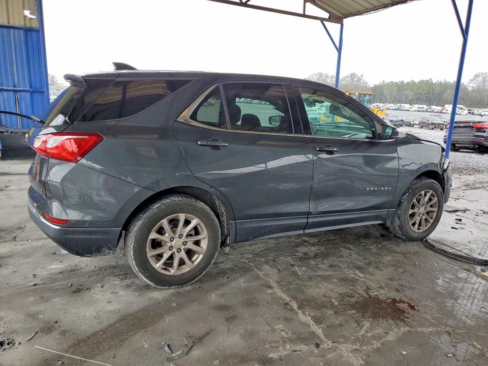 Photo 3 from auction – 2018 CHEVROLET EQUINOX with VIN 3GNAXJEV2JS583716