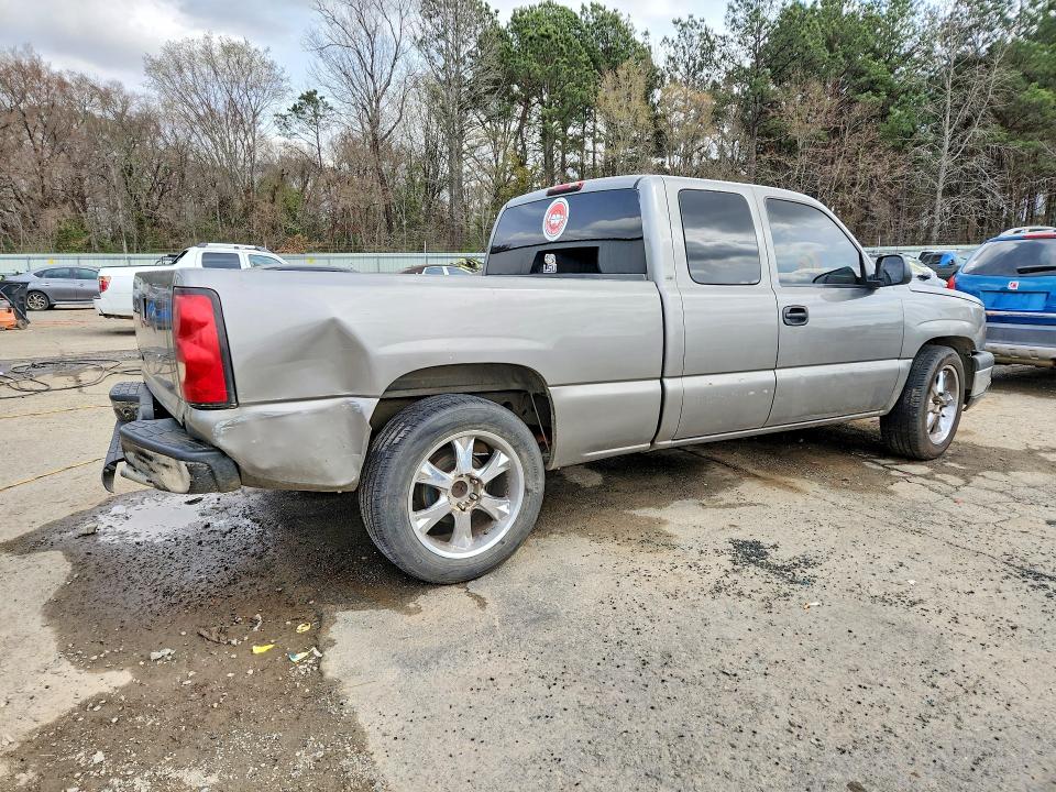 Photo 3 from auction – 2006 CHEVROLET SILVERADO with VIN 1GCEC19V76Z263317