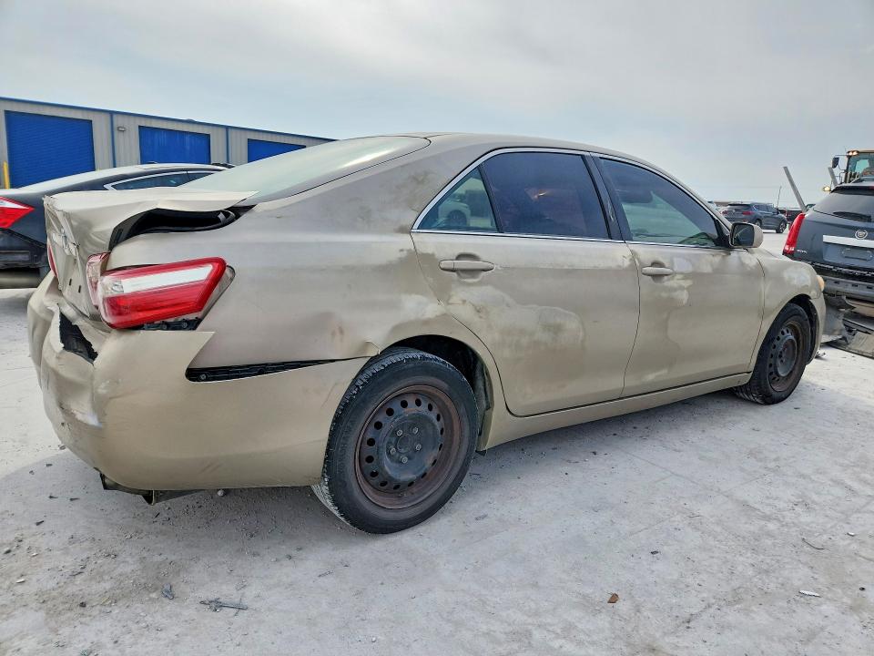 Photo 3 from auction – 2007 TOYOTA CAMRY with VIN 4T1BE46K37U102143