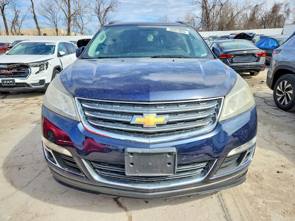 Photo 5 from auction – 2017 CHEVROLET TRAVERSE with VIN 1GNKRHKD5HJ222009