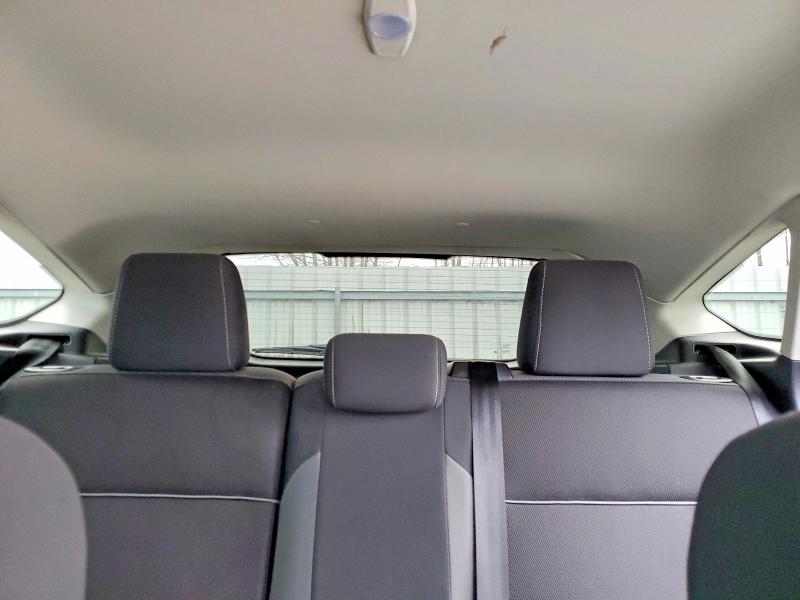 Photo 10 from auction – 2014 FORD FOCUS with VIN 1FADP3K27EL454383