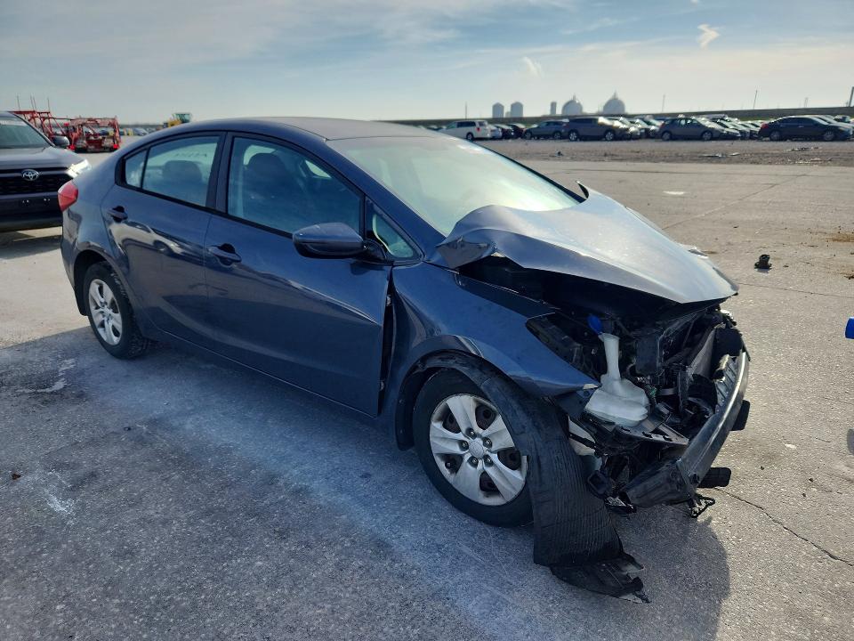 Photo 4 from auction – 2014 KIA FORTE with VIN KNAFK4A68E5077592