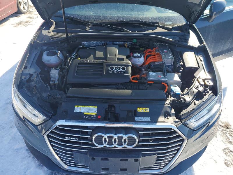 Photo 11 from auction – 2018 AUDI A3 with VIN WAUSPBFFXJA070478