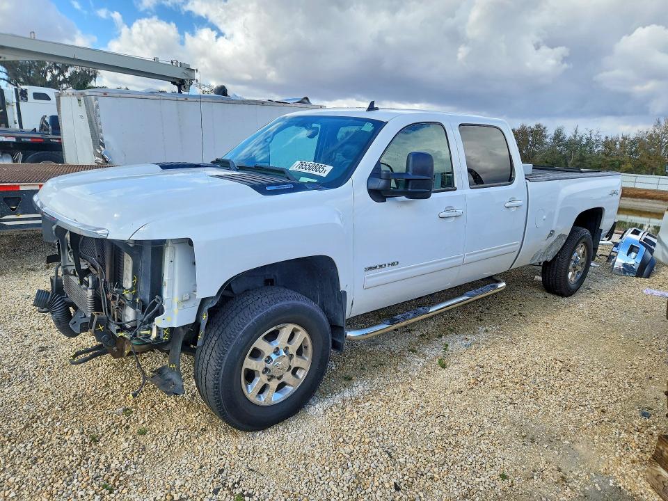 CHEVROLET SILVERADO 2011 z numerem VIN 1GC4K1C81BF185825 - Zdjęcie z aukcji