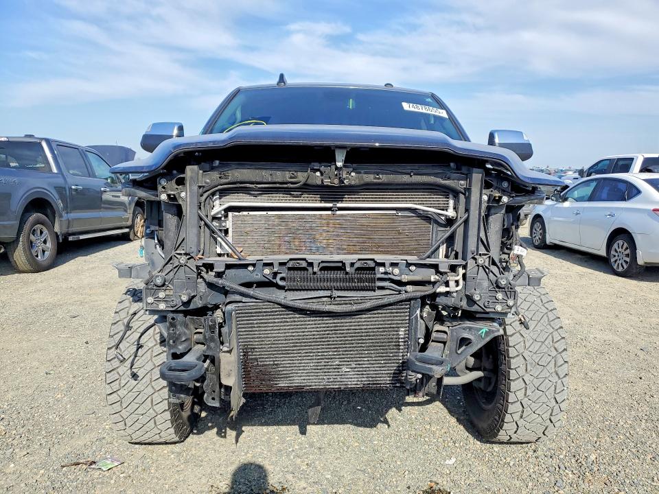 Photo 5 from auction – 2022 RAM 2500 LARAM with VIN 3C6UR5FL5NG253119