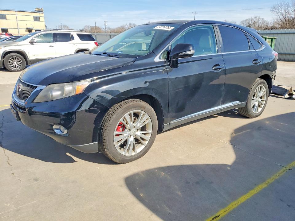 LEXUS RX 2010 with VIN JTJZB1BA8A2400338 - Photo from auction