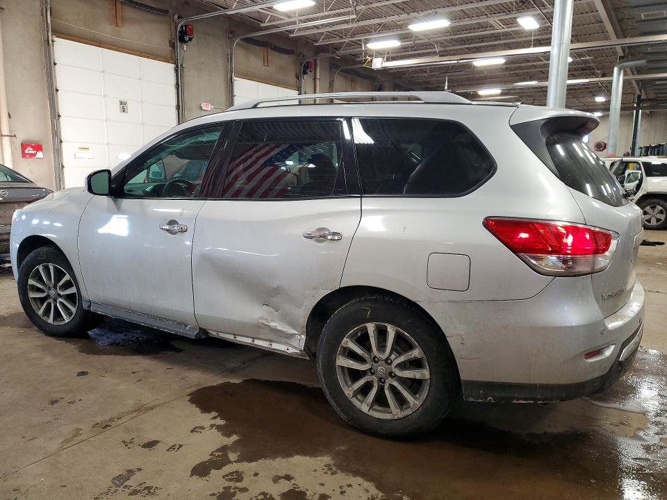 Photo 2 from auction – 2014 NISSAN PATHFINDER with VIN 5N1AR2MMXEC631777