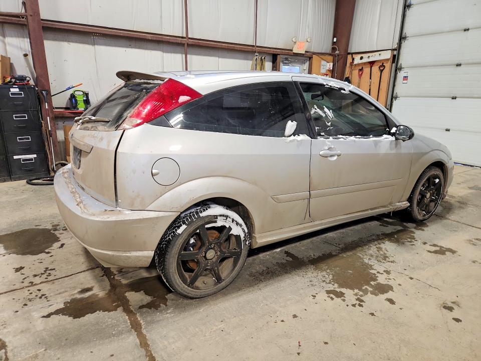 Photo 3 from auction – 2002 FORD FOCUS with VIN 3FAHP39522R191119