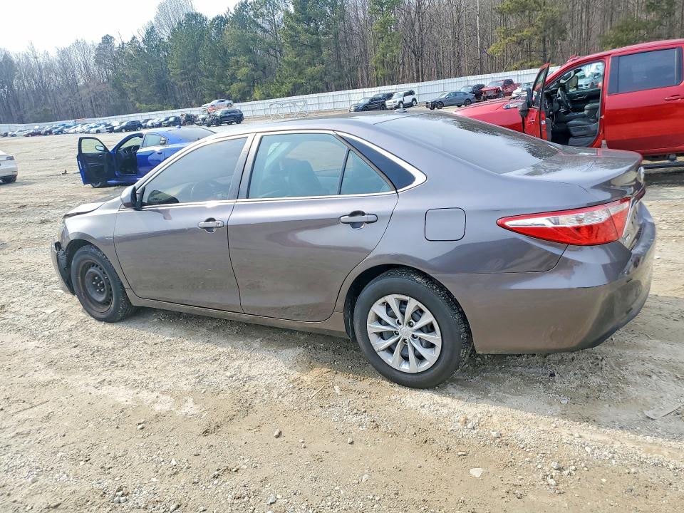 Photo 2 from auction – 2016 TOYOTA CAMRY LE with VIN 4T1BF1FK3GU241166