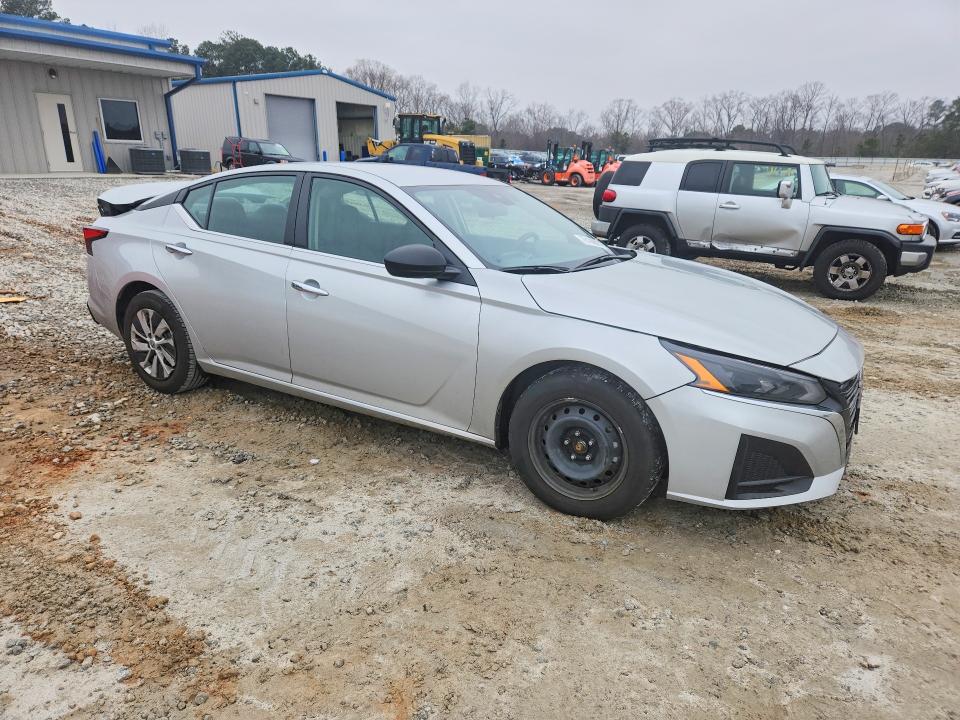 Photo 4 from auction – 2024 NISSAN ALTIMA with VIN 1N4BL4BV0RN360987