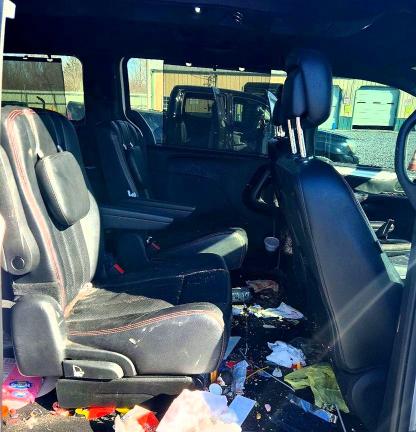 Photo 11 from auction – 2017 DODGE GRAND CARAVAN with VIN 2C4RDGEG7HR606942