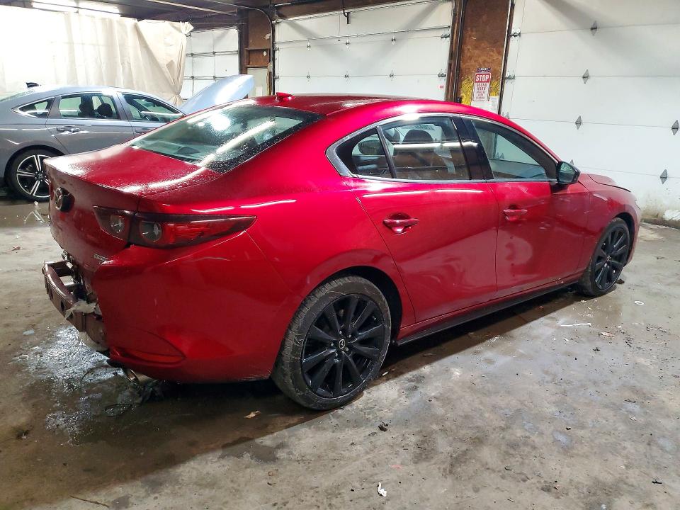 Photo 3 from auction – 2022 MAZDA 3 with VIN 3MZBPBAY8NM301332