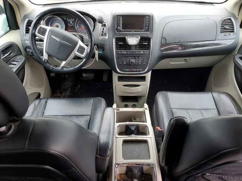 Photo 8 from auction – 2014 CHRYSLER TOWN & COU with VIN 2C4RC1CG0ER276902