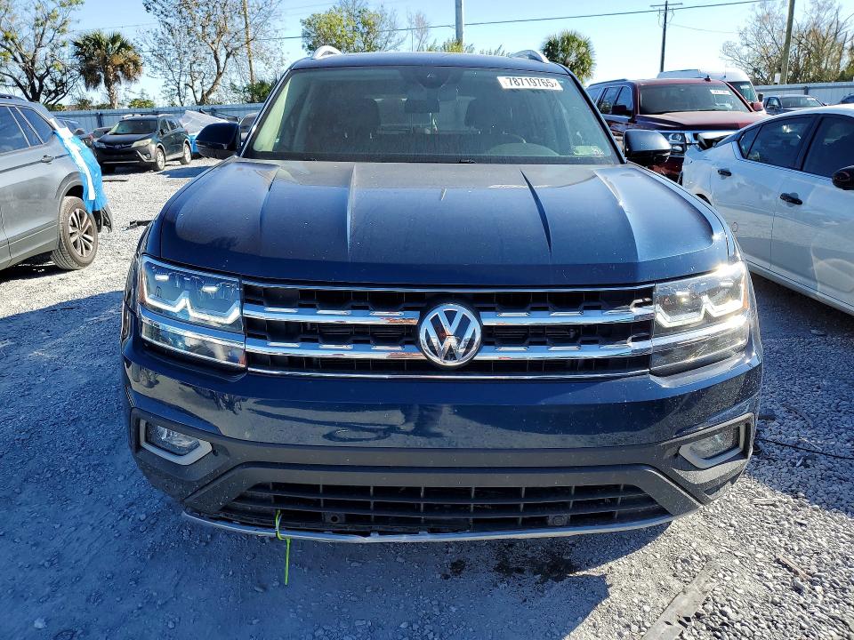 Photo 5 from auction – 2018 VOLKSWAGEN ATLAS with VIN 1V2NR2CA5JC552653
