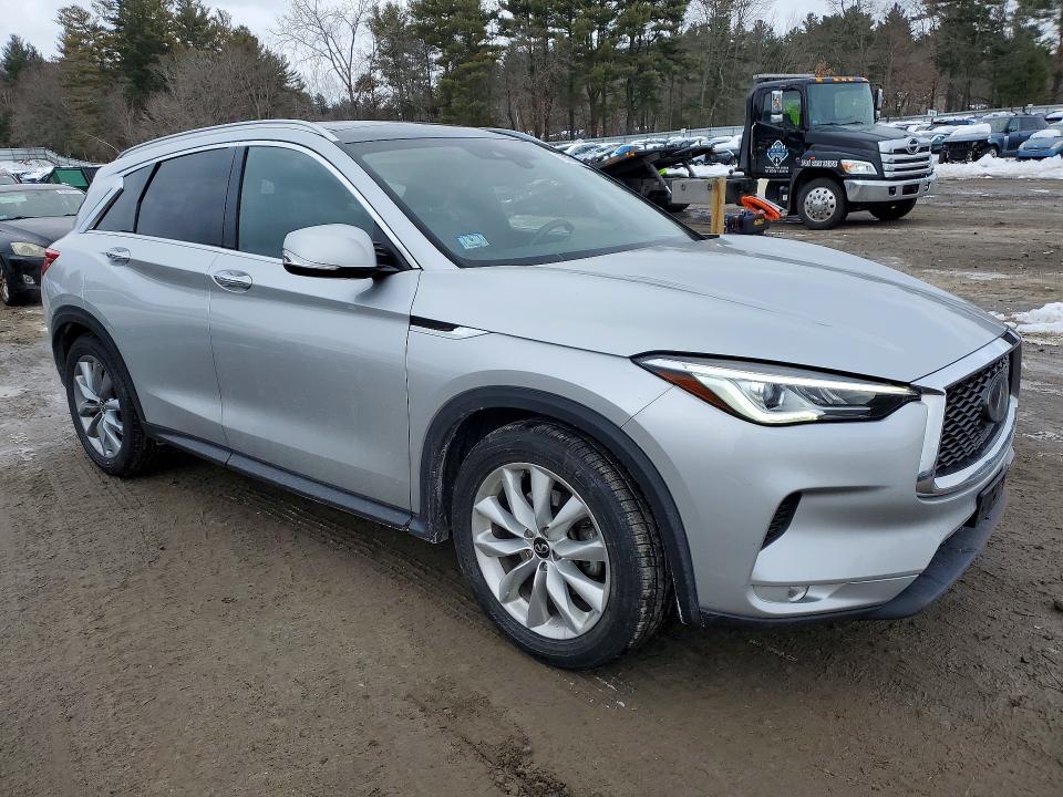 Photo 4 from auction – 2021 INFINITI QX50 LUXE with VIN 3PCAJ5BB8MF113473