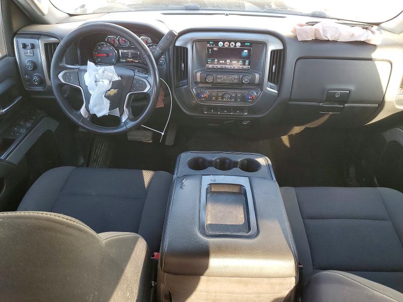 Photo 8 from auction – 2018 CHEVROLET SILVERADO with VIN 1GC1KVEG1JF143636
