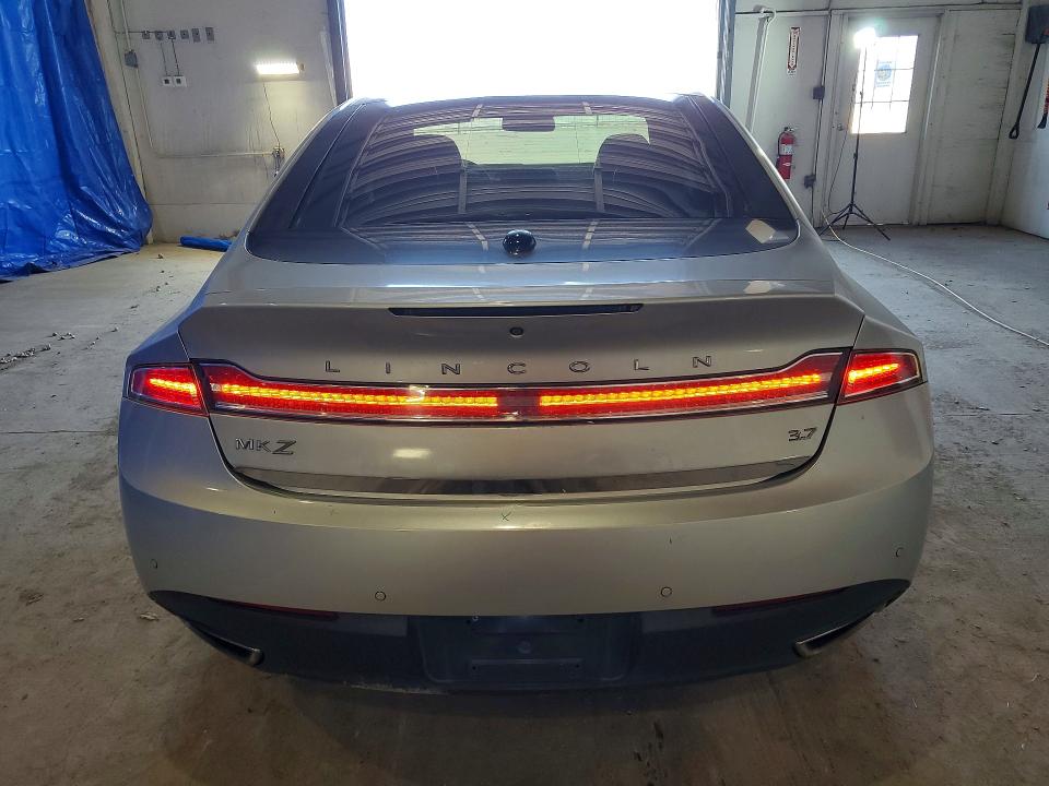 Photo 6 from auction – 2016 LINCOLN MKZ with VIN 3LN6L2GK0GR606246